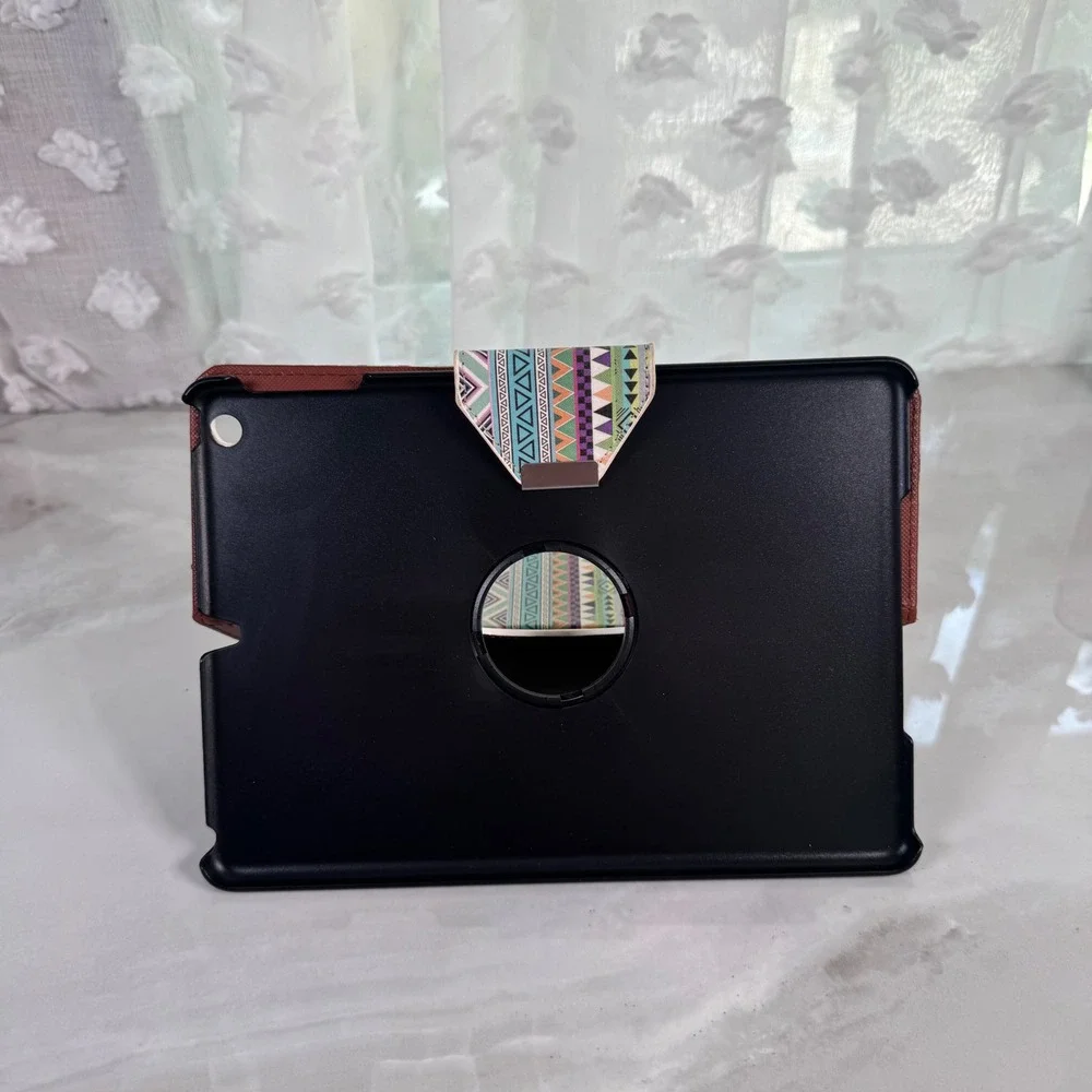 ULAK iPad Case Shockproof Geometric Tribal Pattern 9.5